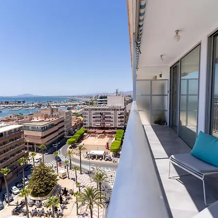 Rentafive - Nuevo - Vistas Al Mar - Playa Apartment *